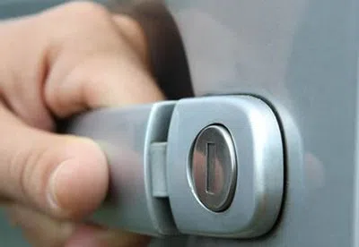 Little Village Locksmith Store Queens Village, NY 718-709-0407 - 21-unlock-car